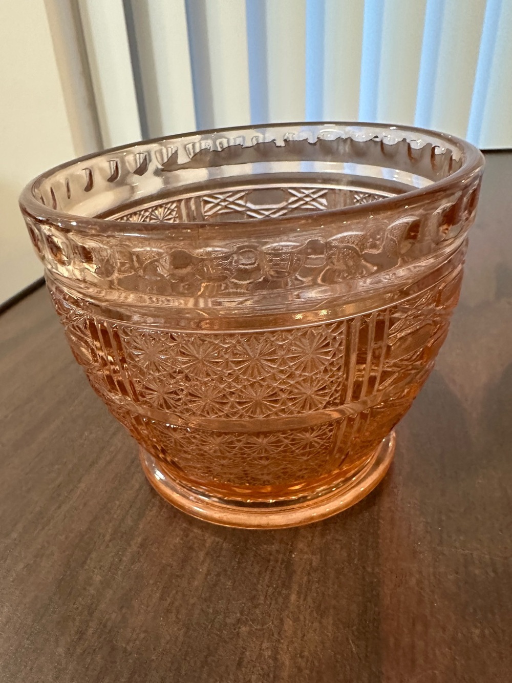 VNT Style Lite Rose/Soft Pink Pressed Glass Small Bowl